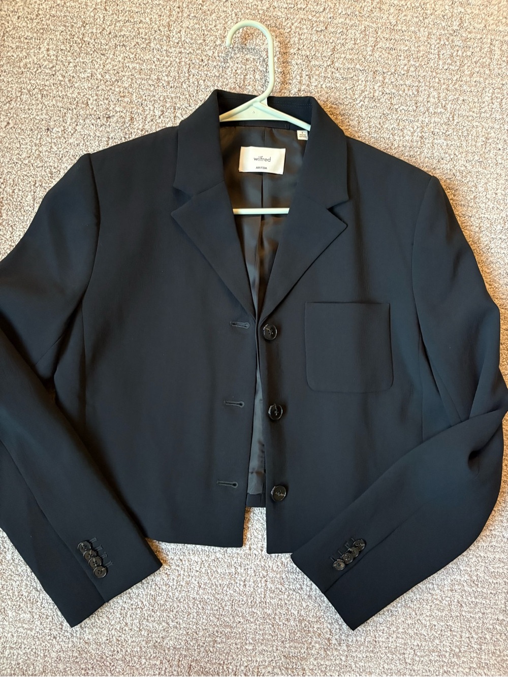 Aritzia Wilfred Black Cropped Blazer